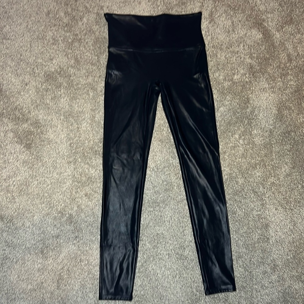 SPANX Faux Leather Leggings 2437 Large Black Shapewear Pants
